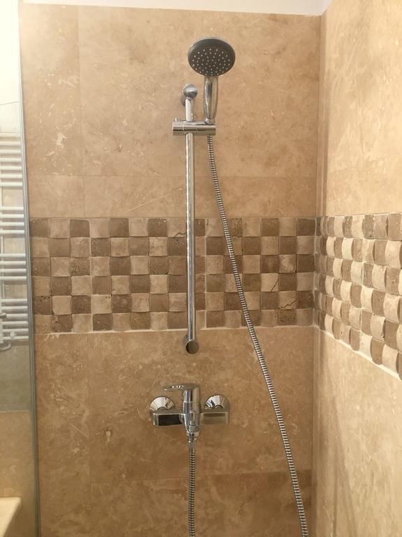 Apartament Glamour บูคาเรสต์ ภายนอก รูปภาพ
